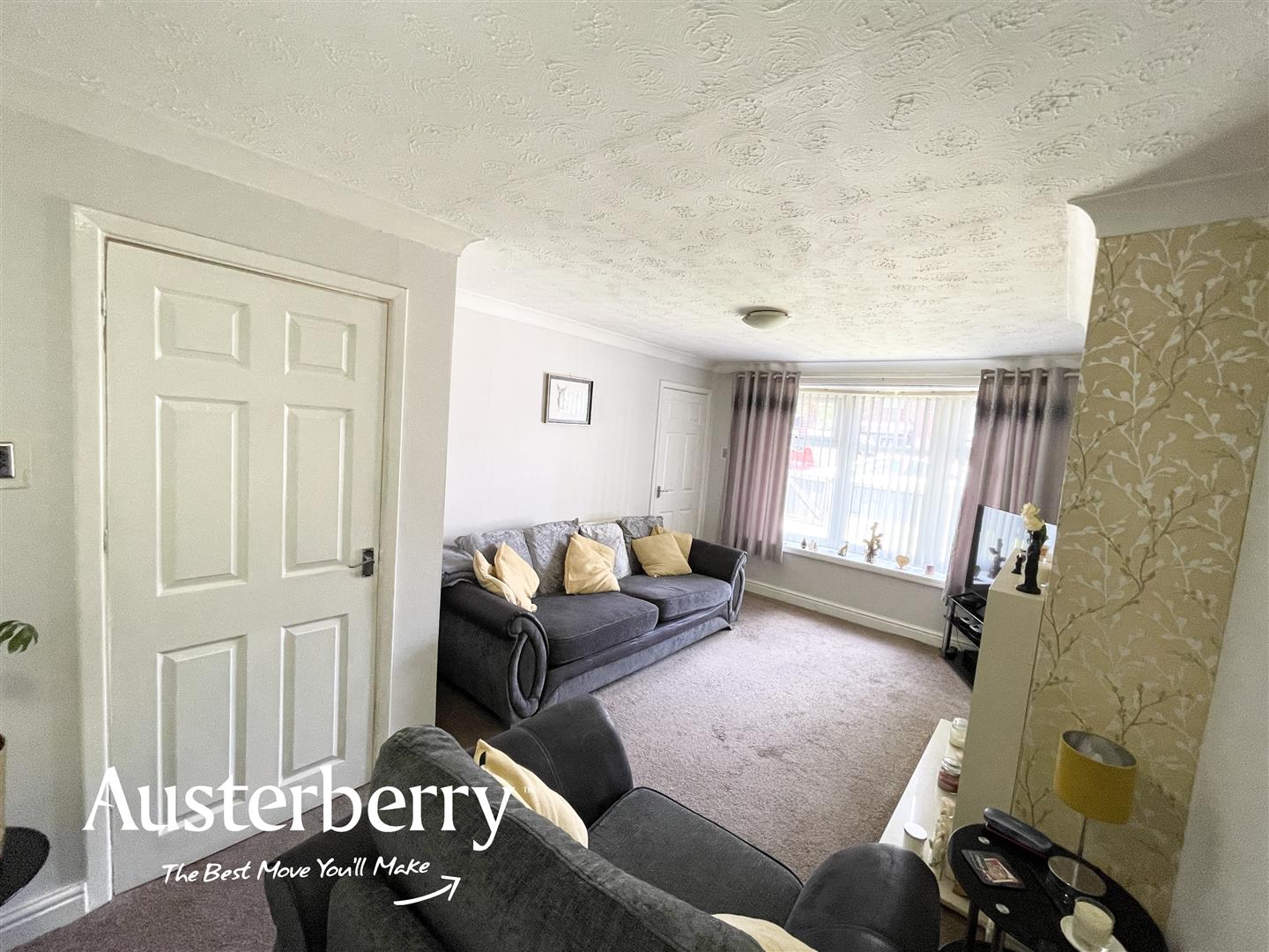 3 bed property in Longton Hall Road, Stoke-On-Trent
